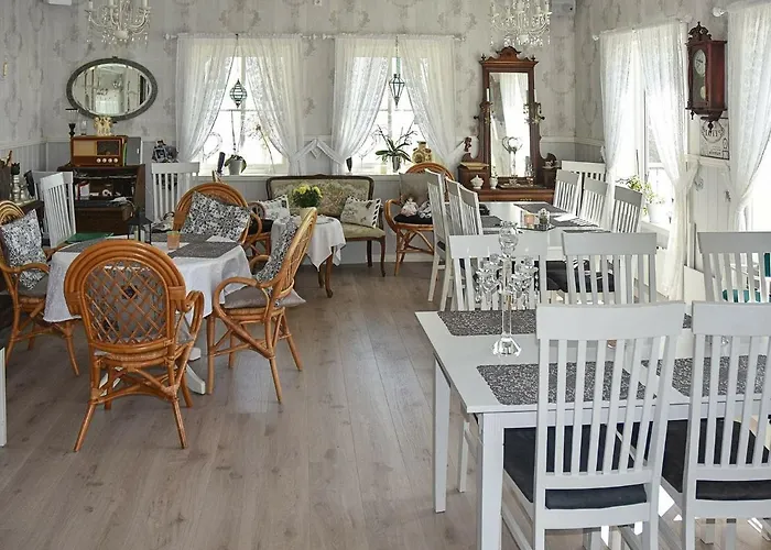 Апартаменты 6 Person In *